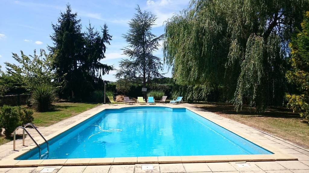 ベベーズ Domaine De Paguy Bed & Breakfast エクステリア 写真