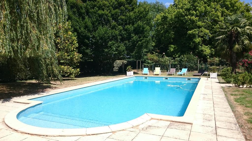 ベベーズ Domaine De Paguy Bed & Breakfast エクステリア 写真