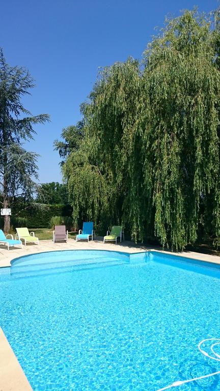 ベベーズ Domaine De Paguy Bed & Breakfast エクステリア 写真