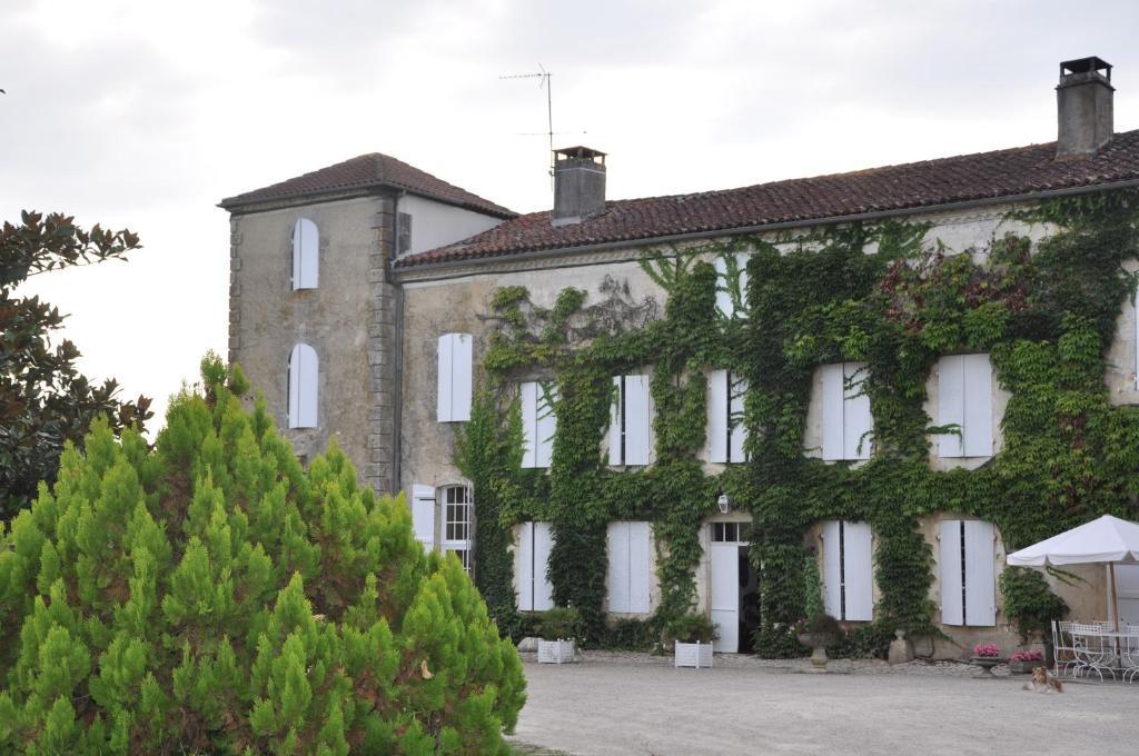ベベーズ Domaine De Paguy Bed & Breakfast エクステリア 写真